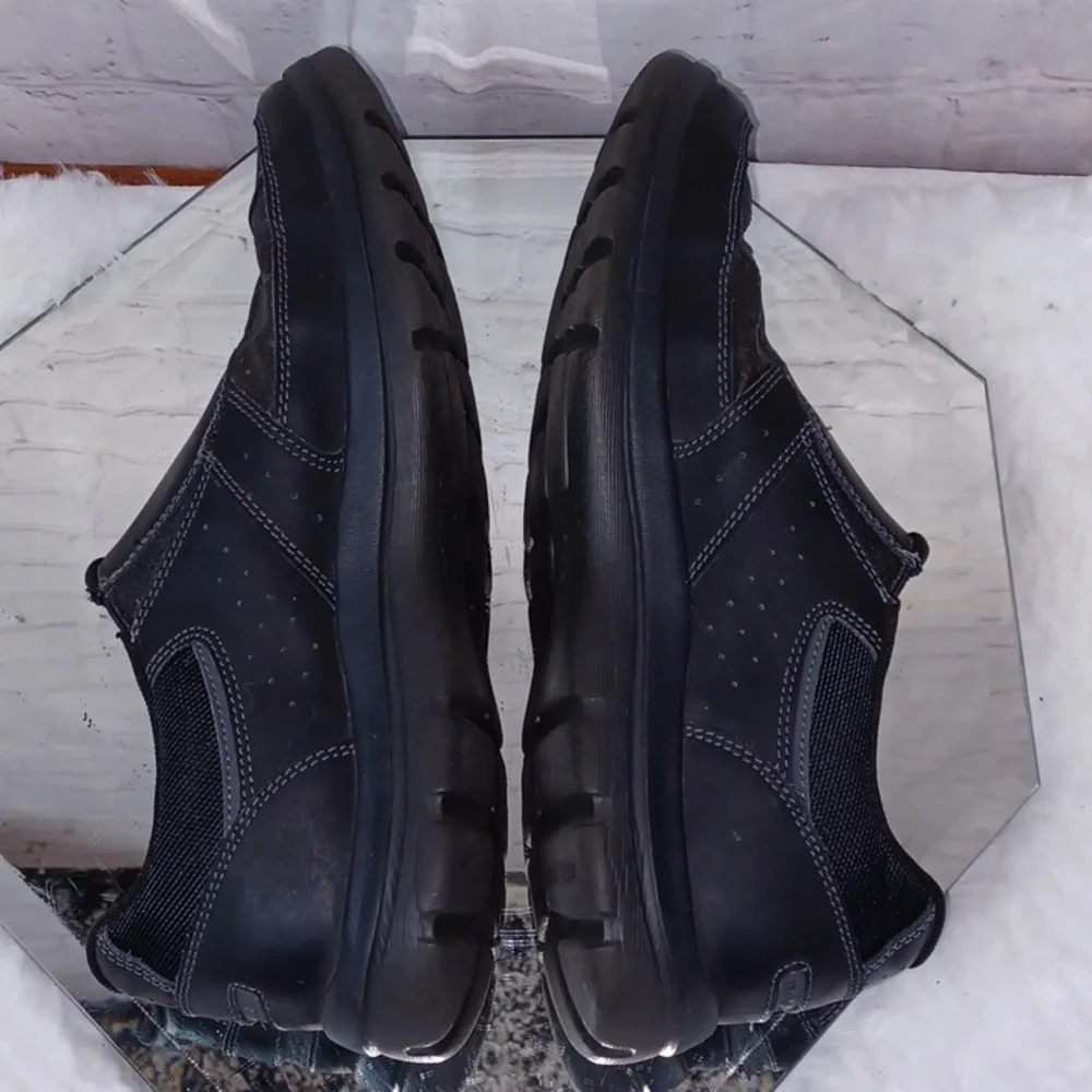 Rockport Men's Black Comfort Slip-on Memory Foam Shoes sz 9  M